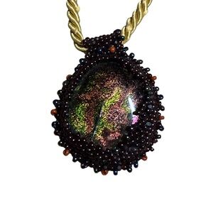 NWT Handcrafted Dichroic Glass Beaded Pendant Necklace